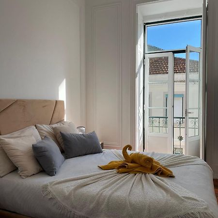 Garden Campo De Ourique Guest House - Hostel Lisboa Extérieur photo