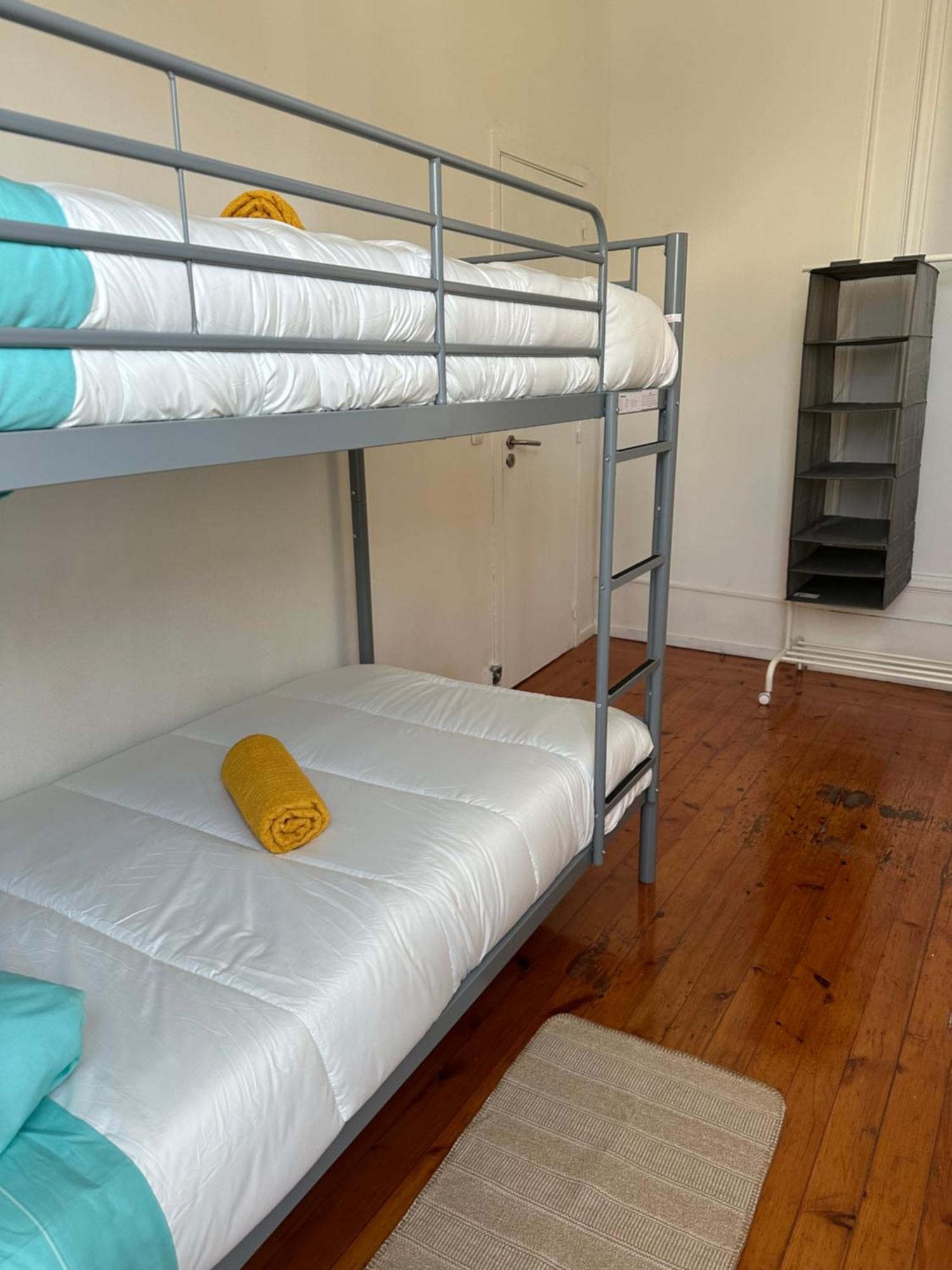 Garden Campo De Ourique Guest House - Hostel Lisboa Extérieur photo