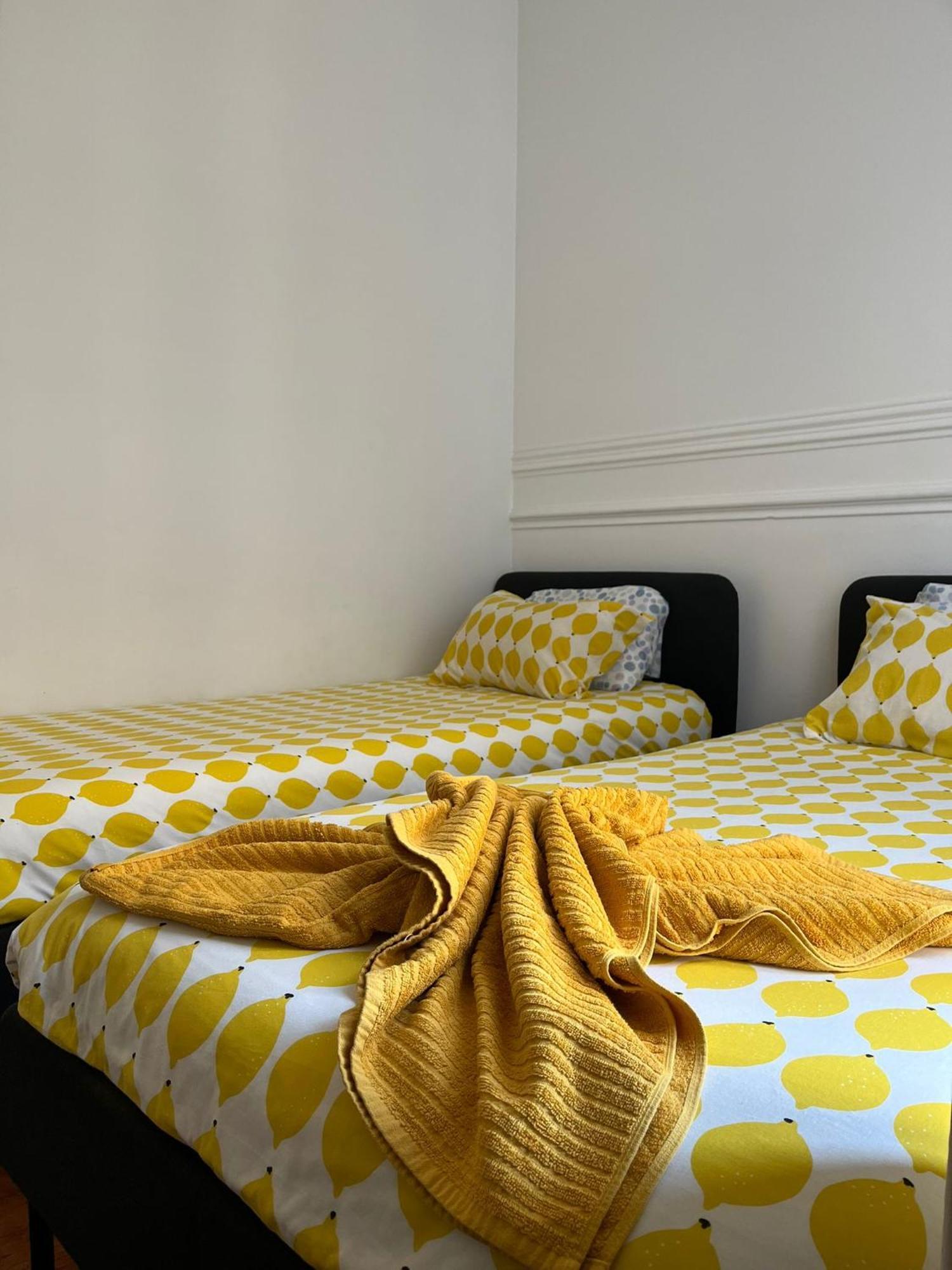 Garden Campo De Ourique Guest House - Hostel Lisboa Extérieur photo