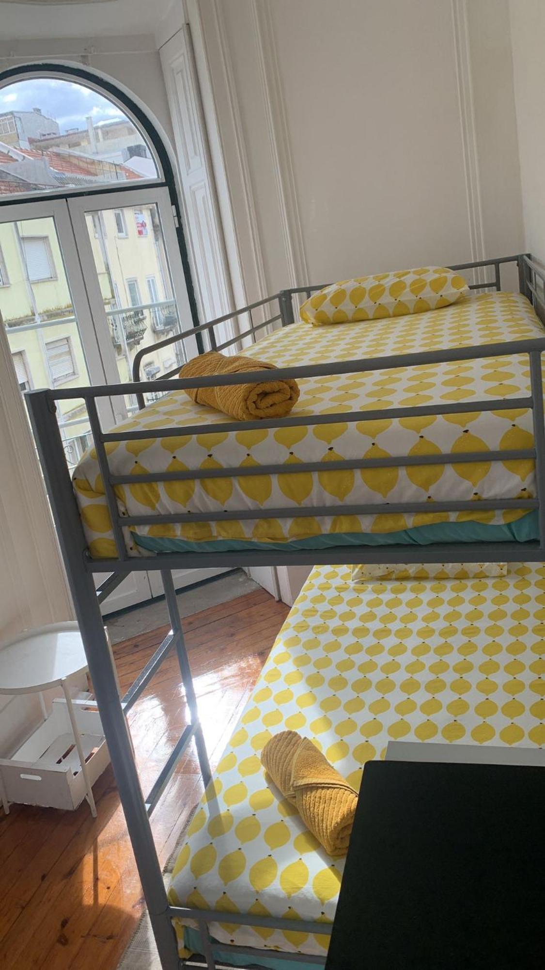 Garden Campo De Ourique Guest House - Hostel Lisboa Extérieur photo