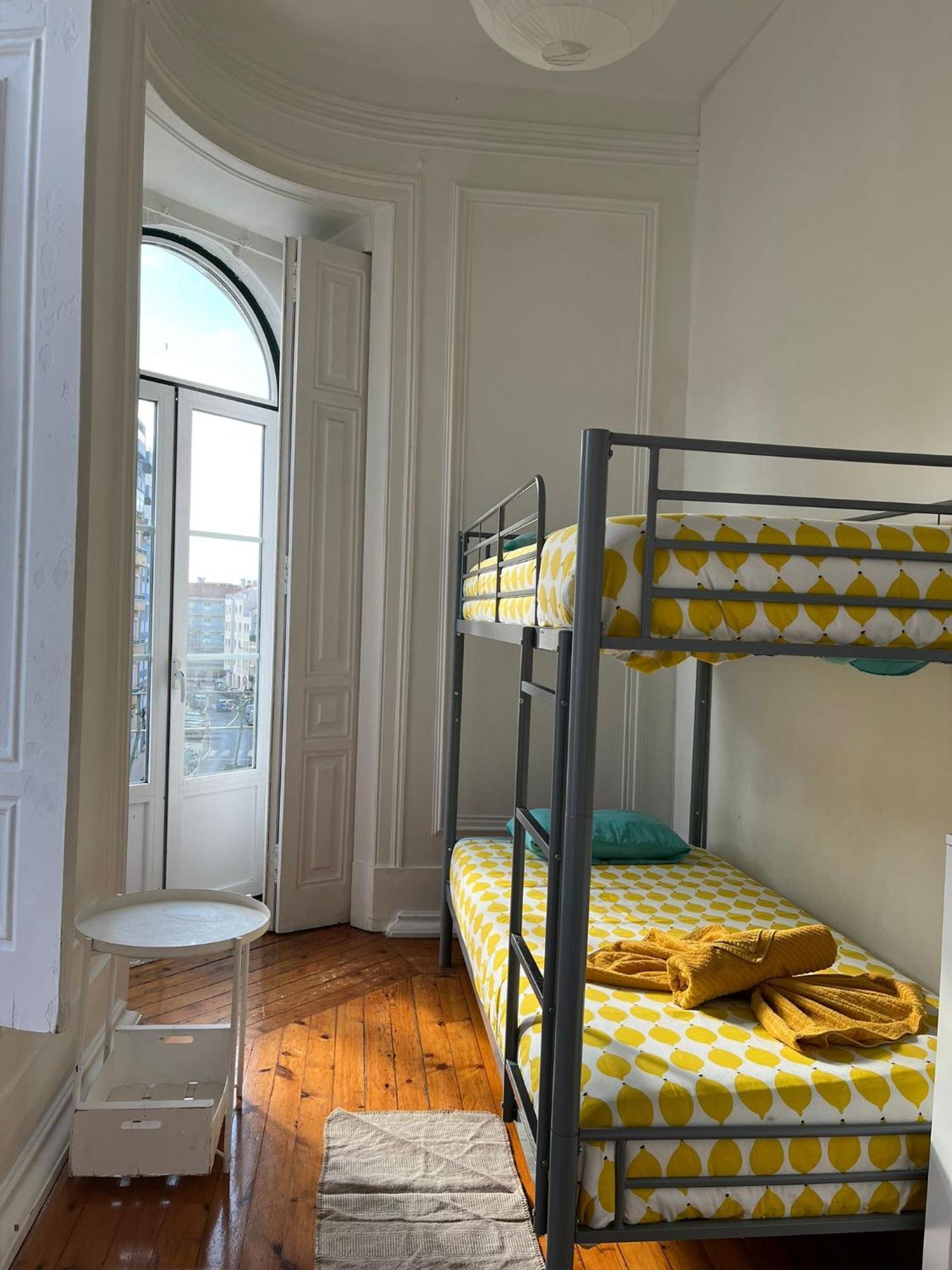 Garden Campo De Ourique Guest House - Hostel Lisboa Extérieur photo